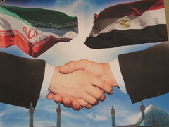 انتقاد تحلیل‌گر مصری از تداوم وضعیت قطع روابط مصر با سوریه و ایران
