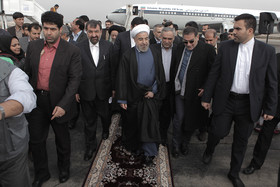 دیدار روحانی با فرهنگیان، دانشگاهیان و نخبگان خوزستان آغاز شد
