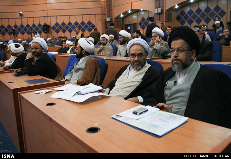  دیدار روحانی با علما، فضلا و طلاب خوزستان