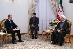 روحاني يعلن عن إستعداد طهران لتصدير الخدمات الفنية والهندسية لروسيا البيضاء