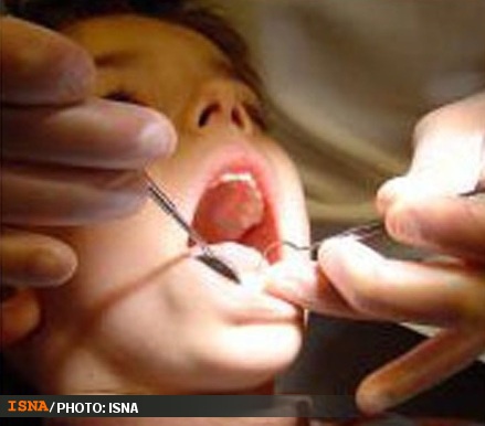 اجرای غربالگری سلامت دهان و دندان دانش آموزان پایه اول دبستان