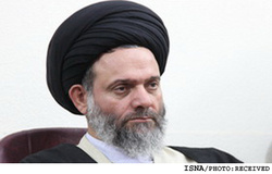حسینی بوشهری: راه و کلام رهبری همان راه و کلام امام(ره) است