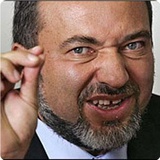 درخواست وزیر خارجه رژیم صهیونیستی برای ترور مشعل و هنیه