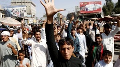 85 درصد افغان‌ها در انتخابات از نامزد کرزای حمایت نخواهند کرد