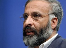 وزیر دفاع افغانستان: پایگاه رهبری طالبان در پاکستان است