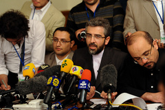 نشست خبری علی باقری معاون جلیلی - مسکو Rouholla Vahdati (8 of 20).jpg