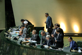 جمع‌بندی فراکسیون اعتدال در مورد دو کاندیدای هیات رییسه/ از ریاست لاریجانی حمایت می کنیم