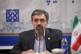 انتقاد رییس دانشگاه علوم پزشکی تهران از روند زمانی پذیرش دانشجو و تخصیص بودجه