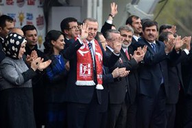 اردوغان معترضان را "کافر و تروریست" خواند