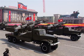 کره شمالی دو راکت میان‌برد به دریای ژاپن پرتاب کرد