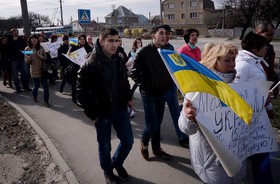 اعتراض تاتارهای منطقه کریمه علیه رفراندوم "غیرقانونی"