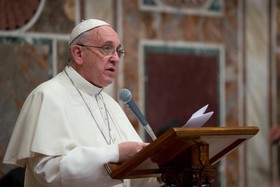 پاپ: عزم سیاسی جدید برای پایان دادن به درگیری‌های سوریه لازم است