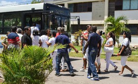 دستگیری 100 تن از "بانوان سفیدپوش" در کوبا