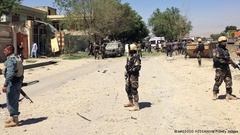 کشته و زخمی شدن پنج تن در حمله انتحاری افغانستان