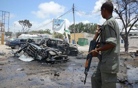 وقوع 2 انفجار در پایتخت سومالی/ درگیری شدید مهاجمان و نیروهای پلیس