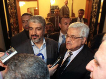حماس خبر دیدار عباس و مشعل در ترکیه را رد کرد