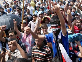 تظاهرات حامیان صدر در بغداد در اعتراض به یورش به منزل عیسی قاسم