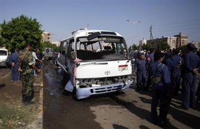 کشته و زخمی شدن 16 سرباز یمنی در حمله به اتوبوس وزارت دفاع در صنعاء