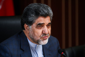 استاندار تهران: فرمانداران از شرکت در جلساتی که شائبه سیاسی دارد، خودداری کنند