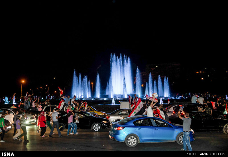 جشن و پایکوبی خیابانی در سوریه در پی پیروزی بشار اسد در انتخابات 1