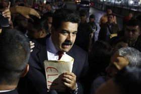 امیدواری مادورو به نتیجه‌بخش بودن مذاکره با رهبران مخالف با کمک خارجی‌ها