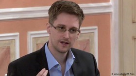 اسنودن: تنها در صورت برگزاری دادگاهی عادلانه به آمریکا برمی‌گردم