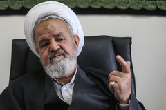 ایران از حقوق مسلم خود در بحث انرژی هسته‌ای کوتاه نخواهد آمد