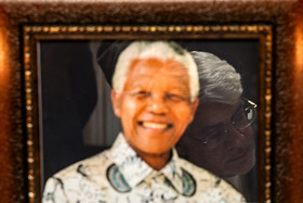 قربان اوغلی: ماندلا برای آفریقای جنوبی احترام بین‌المللی به ارمغان آورد