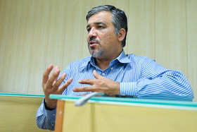 تاجرنیا: بعد از یک دوره انزوا، فضای جدیدی برای ارتباط با ایران بوجود آمده است