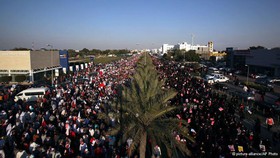 تظاهرات ده‌ها هزار بحرینی‌ در سالگرد انقلاب 14 فوریه