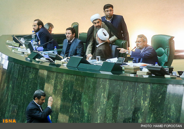 جلسه جنجالی استیضاح وزیر تعاون، کار و رفاه اجتماعی
