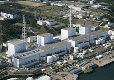 آغاز جمع‌آوری پوشش نیروگاه هسته‌ای فوکوشیما