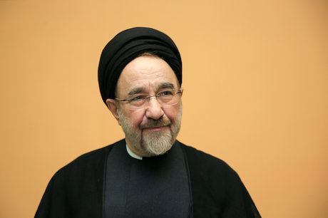 حضور سید محمد خاتمی در تالار حافظ 