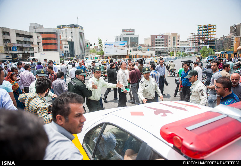اقدام به خودکشی ـ میدان هفت تیر