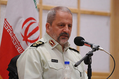 نشست بصیرت که در جمع طلاب مدرسه معصومیه قم با حضور احمدی مقدم hemmat khahi-10-205.jpg