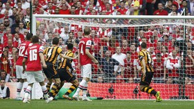 hullcityjameschestergoalvsarsenalfacupfinal20140517_576x324.jpg