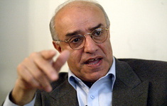 پیروز مجتهدزاده isna noor.jpg