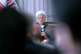 هاشمی رفسنجانی: حبس عده‌ای با اتهامات سیاسی،هیچ منفعتی برای جامعه ندارد