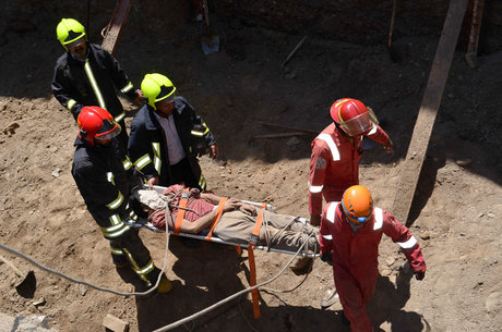 مرگ سه کارگر ساختمانی در پی ریزش آوار - مشهد