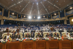 ورود هیات‌های پارلمانی به سالن اجلاس سران