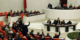 پارلمان ترکیه قانون نظارت بر اینترنت را تصویب کرد