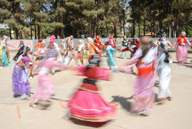 برگزاری جشنواره‌ ورزش‌های بومی محلی در مدارس کهگیلویه