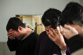 چهارشب در لانه‌مرغ‌ها، برای دستگیری سارقان مسلح