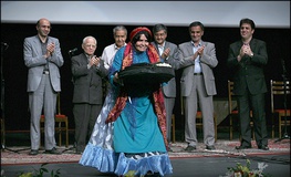 تالار وحدت رنگ شادی اصیل ایرانی را به خود دید