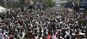 4 کشته و ده‌ها زخمی در درگیری‌ نیروهای امنیتی با تظاهرکنندگان معترض یمنی