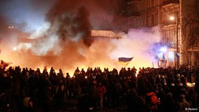درخواست فرانسه از دولت اوکراین برای مذاکره با مخالفان