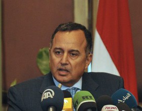 وزیر خارجه مصر: از تروریستی خواندن اخوان‌المسلمین کوتاه نمی آییم