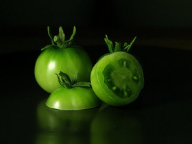 tomato_green.jpg