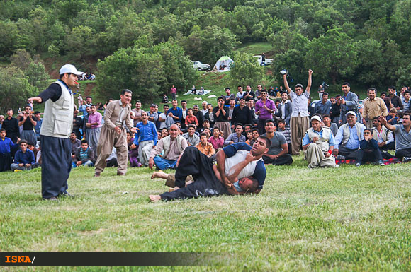 سومین جشنواره بین اللملی بازی های محلی کردستان - مریوان 