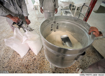 فرماندار: کمبود آرد در سراوان کذب محض است